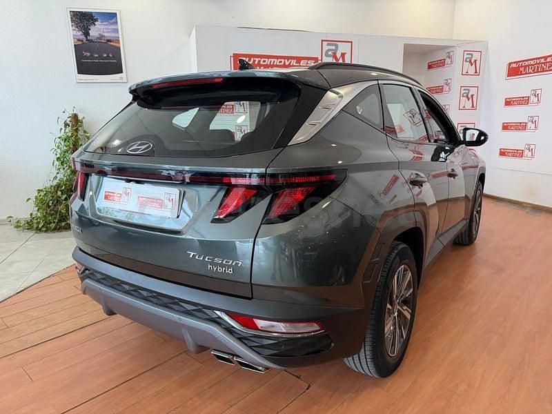 Usado Hyundai Tucson 136 CV (100 kW) 2021 Gris / plata SUV