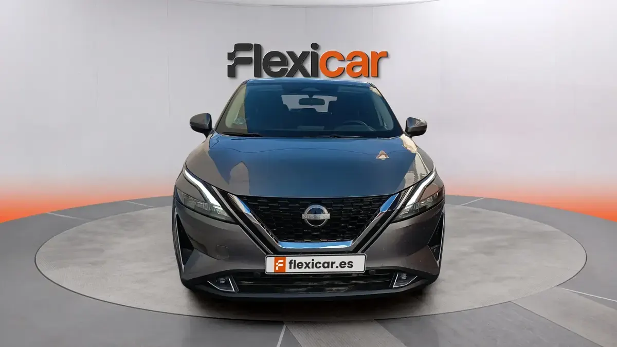 Usado Nissan Qashqai Acenta 140 CV (102 kW) 2024 Gris SUV