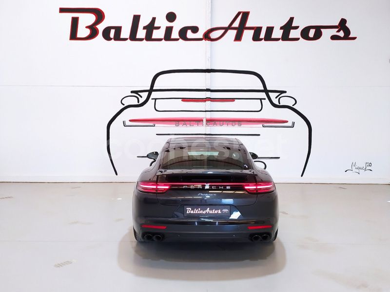 Usado Porsche Panamera 4 330 CV (242 kW) 2019 Gris / plata Berlina