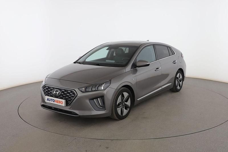 Gris Usado 2020 Hyundai Ioniq Style Berlina | 15.199 € (Precio justo) - Imagen 1/3