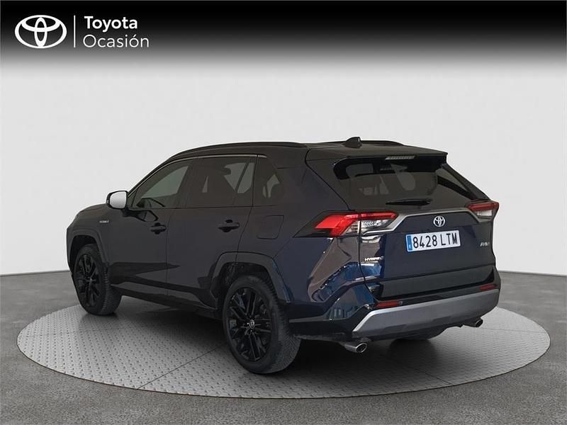 Usado Toyota RAV4 Hybrid Style 218 CV (160 kW) 2021 Azul SUV