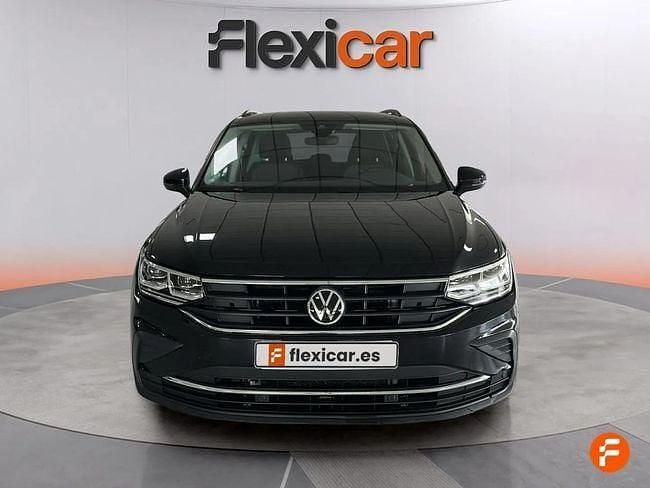 Usado VW Tiguan Life 150 CV (110 kW) 2021 Negro SUV