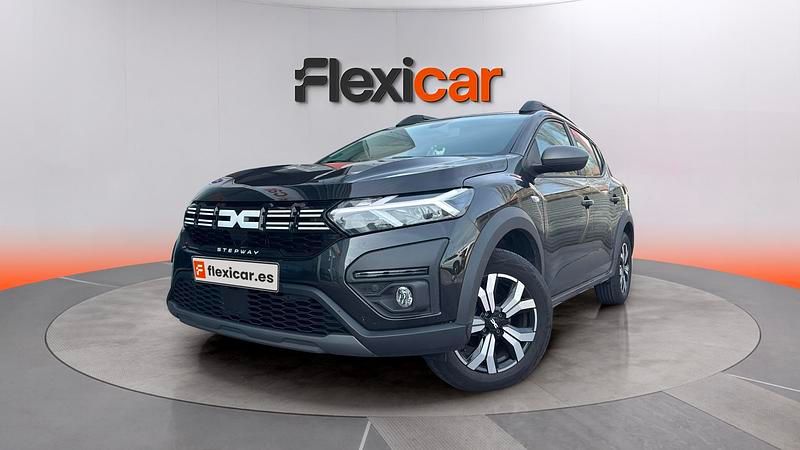 Usado Dacia Sandero Essentiel 101 CV (74 kW) 2023 Gris Berlina