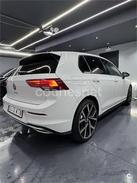 Usado VW Golf VIII GTE 245 CV (180 kW) 2022 Blanco Berlina