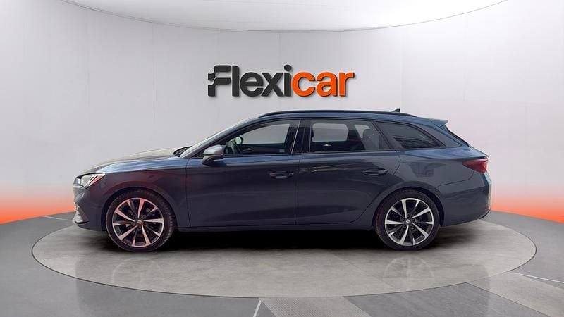 Usado Seat Leon FR 150 CV (110 kW) 2025 Azul Familiar