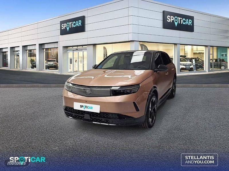 Beige Usado 2025 Opel Grandland Electric SUV | 36.400 € - Imagen 1/4