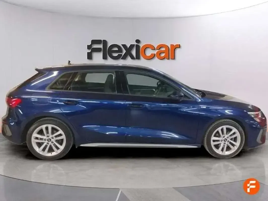 Usado Audi A3 150 CV (110 kW) 2021 Azul Berlina