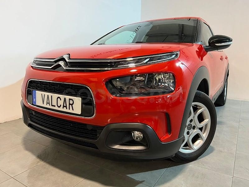 Usado Citroën C4 Feel 110 CV (80 kW) 2018 Rojo Berlina