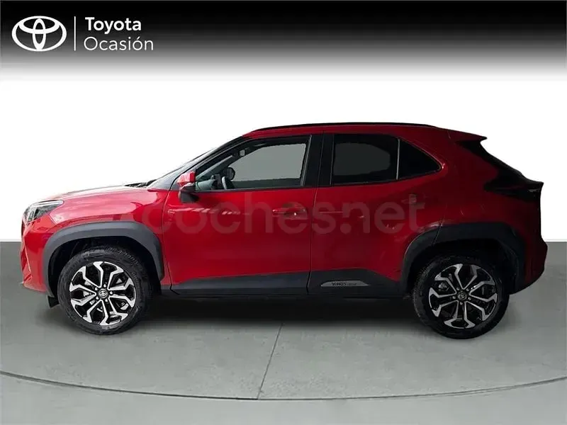 Occasion Toyota Yaris Cross Active 130 PK (95 kW) 2025 Rood SUV