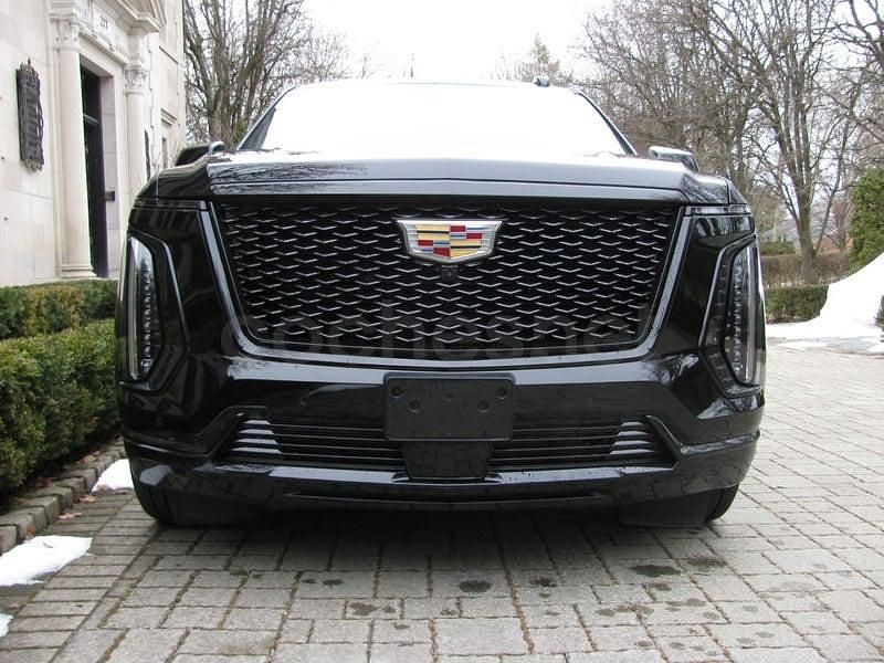 Usado Cadillac Escalade 409 CV (300 kW) 2025 Negro SUV
