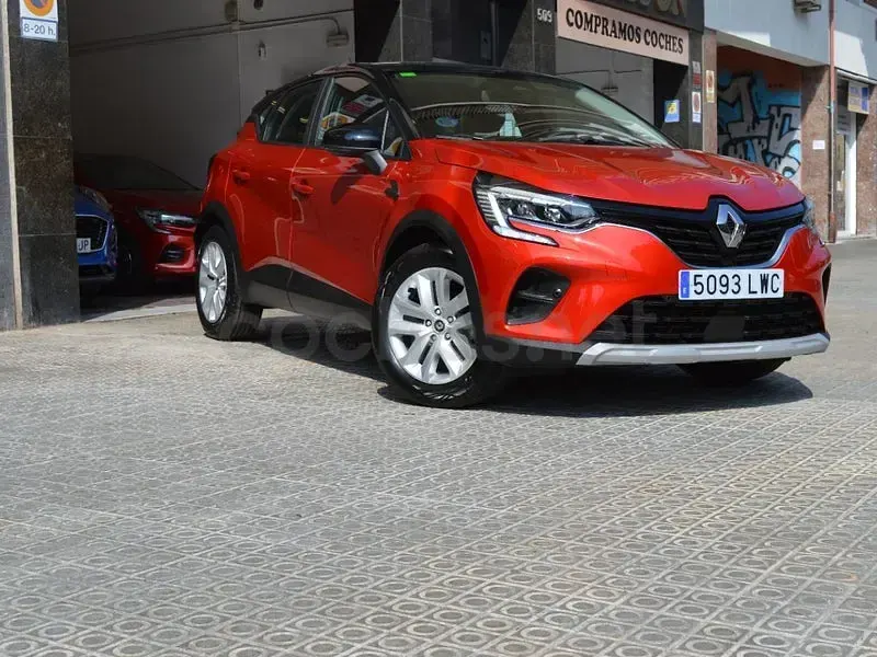 Usado Renault Captur Intens 140 CV (102 kW) 2022 Rojo SUV