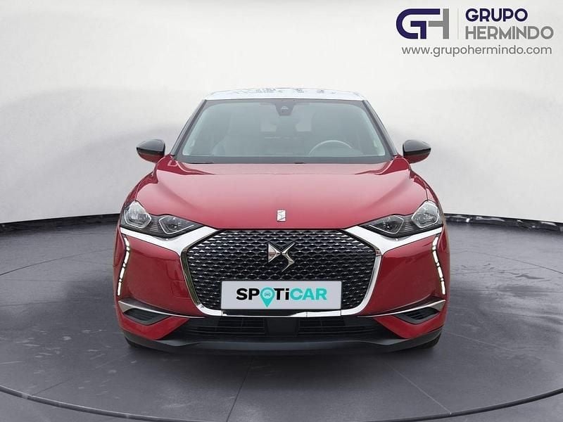 Usado DS Automobiles DS3 Crossback Connected Chic 100 CV (73 kW) 2021 Rojo SUV