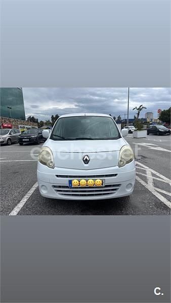 Usado Renault Kangoo Expression 85 CV (62 kW) 2009 Blanco Familiar