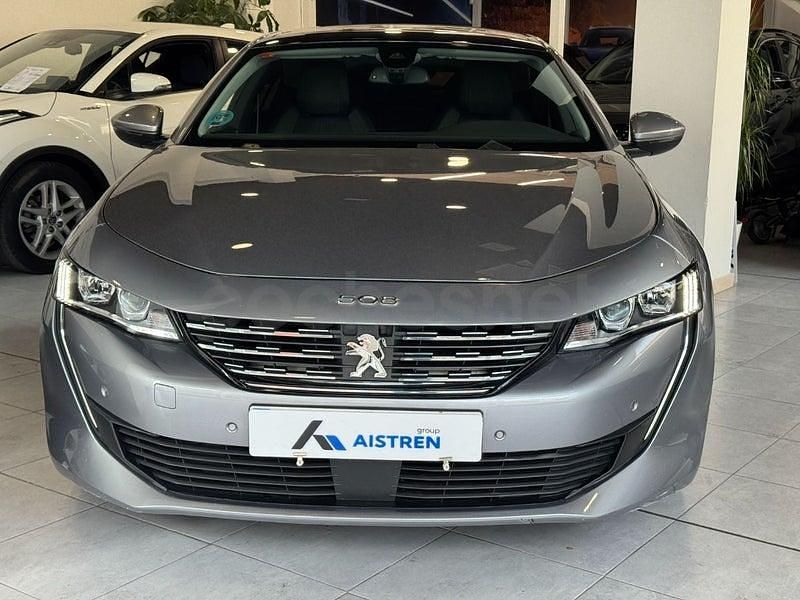 Usado Peugeot 508 SW Allure 120 CV (88 kW) 2018 Gris / plata Familiar