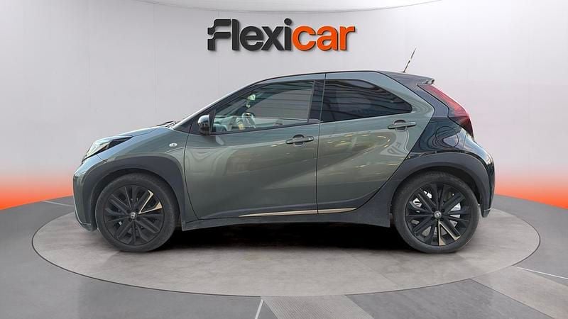 Usado Toyota Aygo X Play 72 CV (52 kW) 2023 Verde SUV
