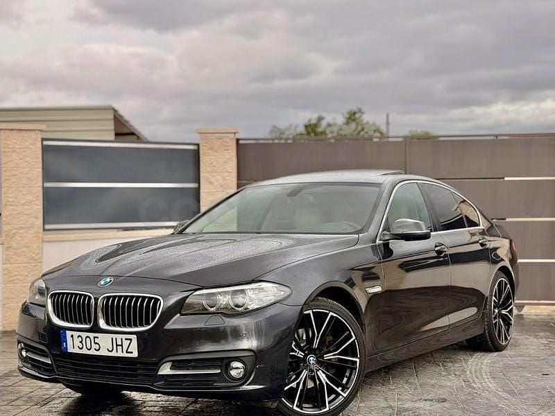 Gris / plata Usado 2016 BMW 520 Berlina | 15.500 € (Precio justo) - Imagen 1/4