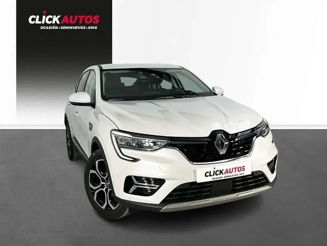 Usado Renault Arkana Techno 141 CV (103 kW) 2023 Blanco SUV