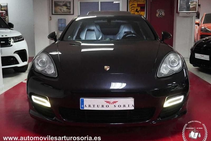 Usado Porsche Panamera Turbo 500 CV (367 kW) 2010 Negro Berlina