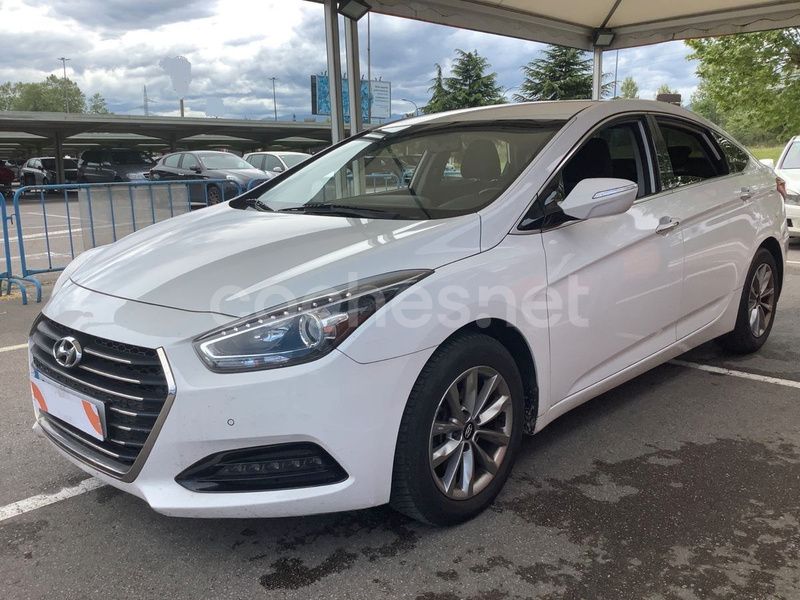 Blanco Usado 2015 Hyundai i40 Berlina | 9499 € (Buen precio) - Imagen 1/4