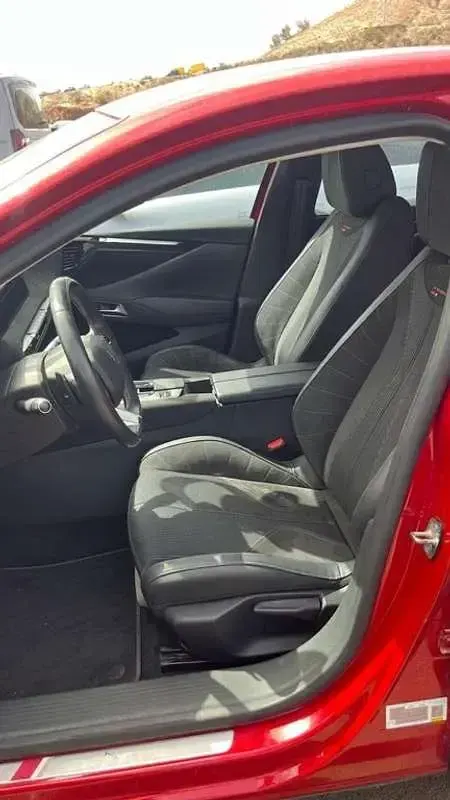 Usado DS Automobiles DS4 Performance 226 CV (166 kW) 2022 Rojo SUV