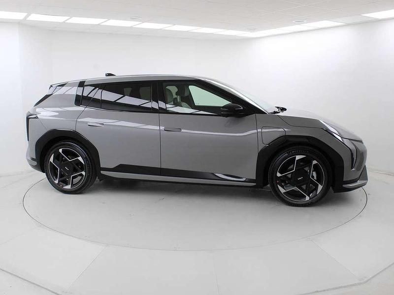Usado Kia EV4 GT-Line 150 kW (204 CV) 2025 Gris Utilitario