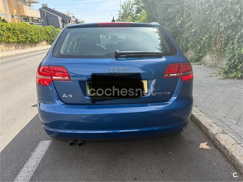 Azul Usado 2009 Audi A3 Berlina | 9000 € (Precio justo) - Imagen 1/4