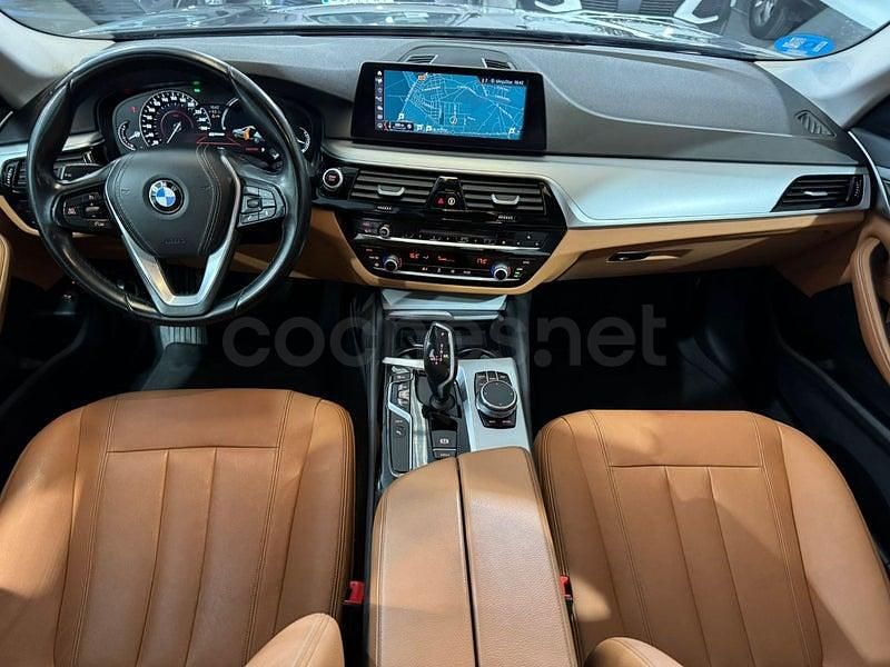 Używany BMW 530e iPerformance 252 KM (185 kW) 2018 Niebieski Sedan/Limuzyna