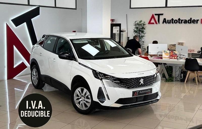 Usado Peugeot 3008 Active 130 CV (95 kW) 2022 Blanco SUV