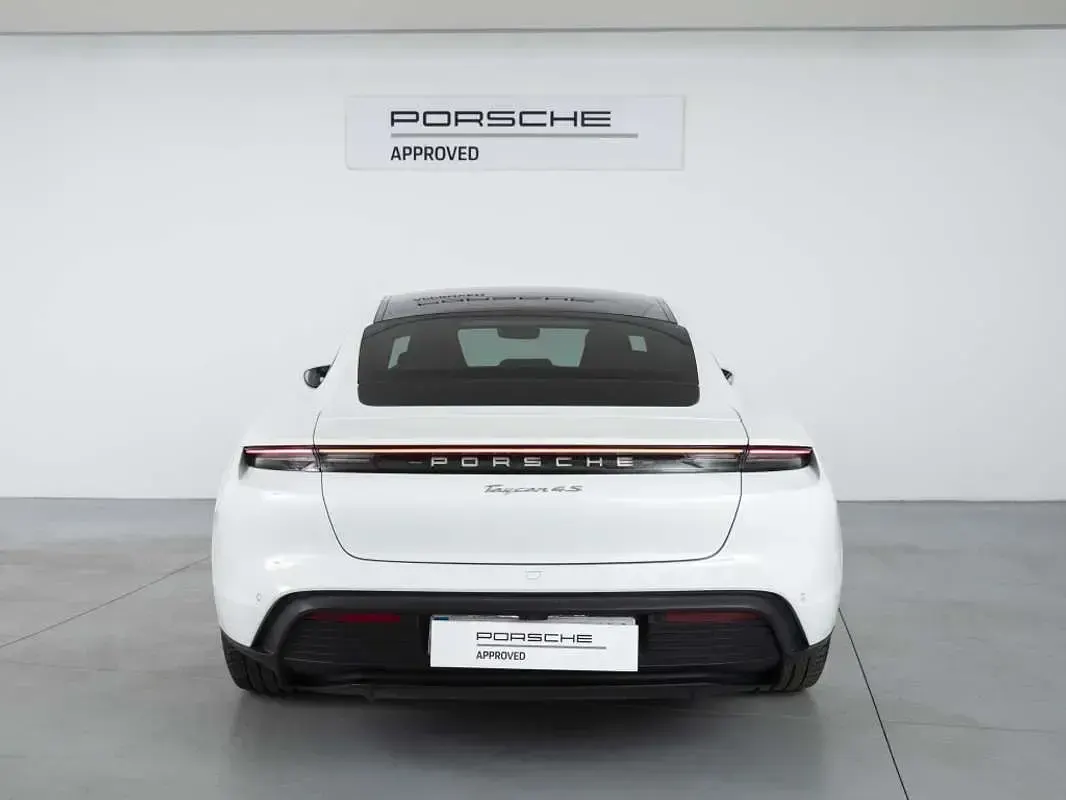 Usado Porsche Taycan 4S 389 kW (530 CV) 2020 Blanco Berlina