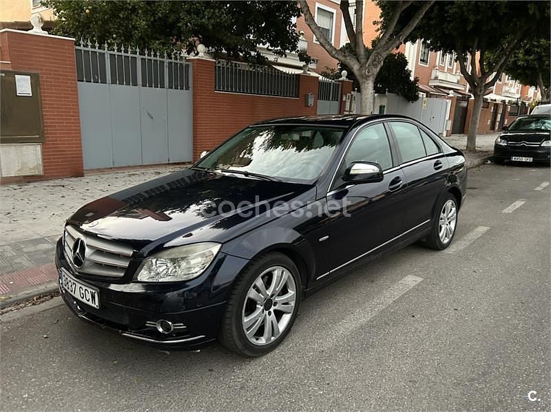Azul Usado 2008 Mercedes C320 Avantgarde Berlina | 8500 € (Precio justo) - Imagen 1/4