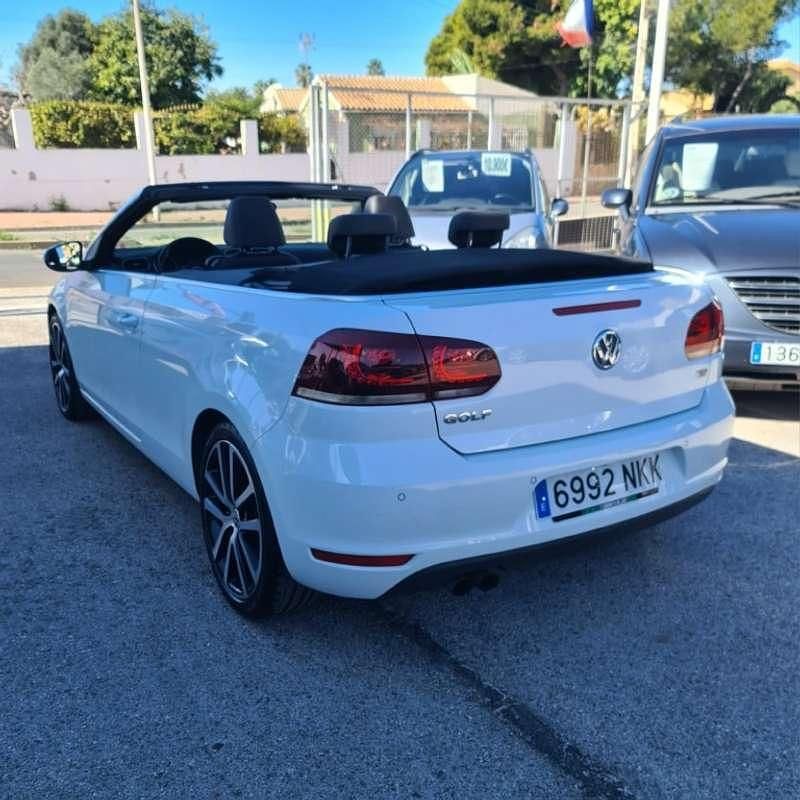 Usado VW Golf Cabriolet 160 CV (117 kW) 2011 Blanco Descapotable