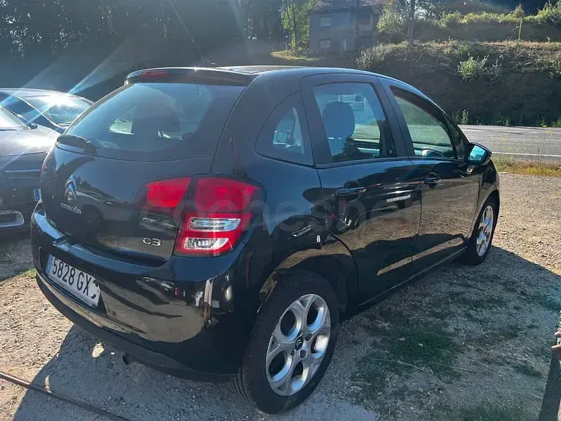 Usado Citroën C3 60 CV (44 kW) 2010 Negro Berlina