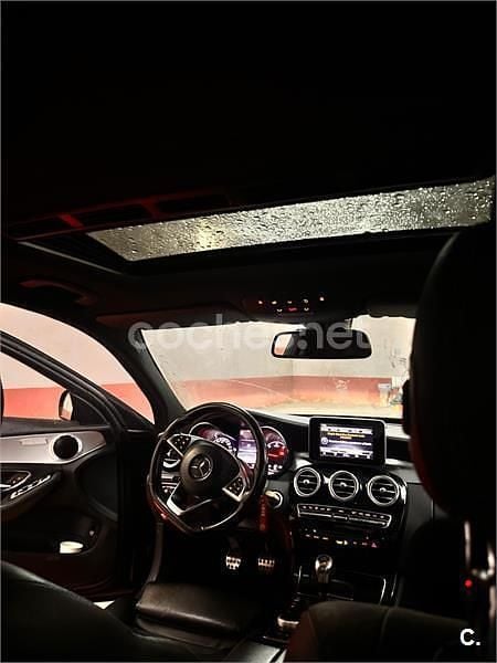 Usado Mercedes C200 AMG line 136 CV (100 kW) 2016 Negro Berlina