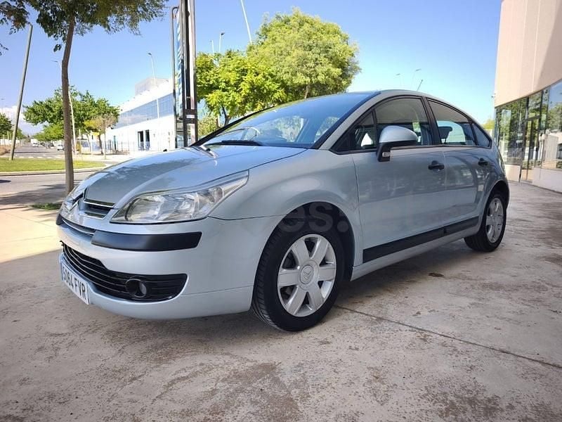 Usado Citroën C4 110 HP (80 kW) 2007 Cinzento Sedan