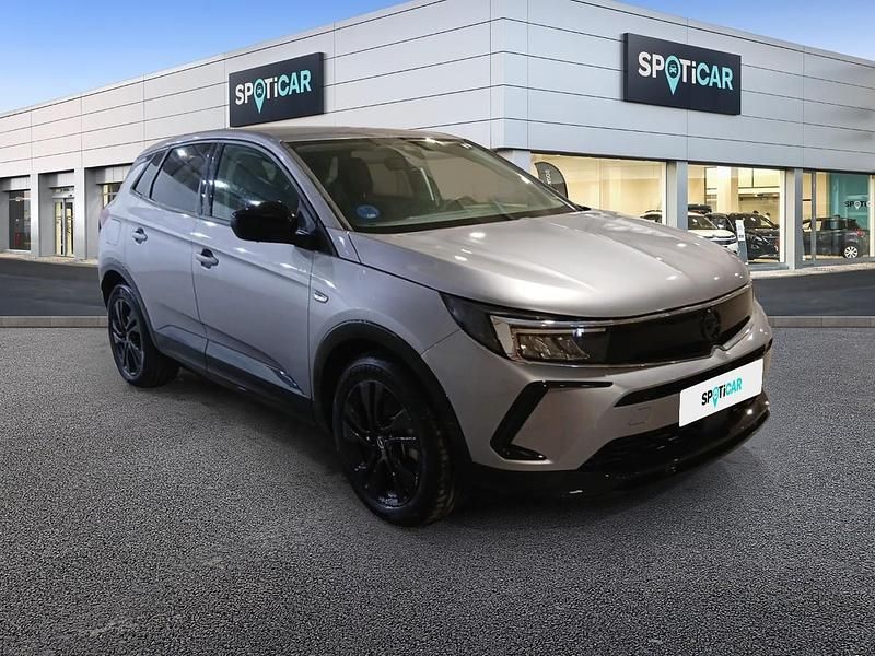 Usado Opel Grandland X 224 CV (164 kW) 2023 Gris SUV