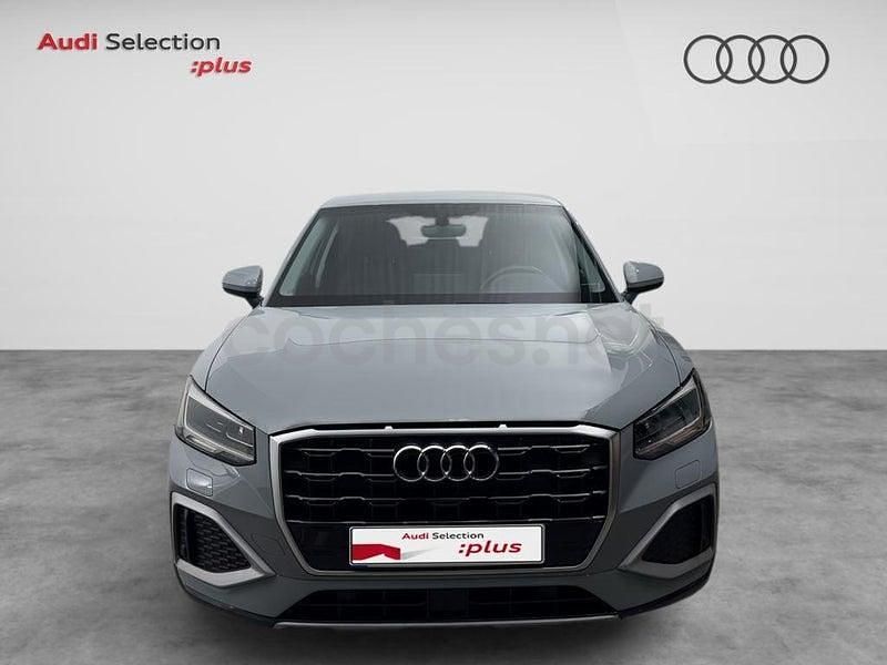 Usado Audi Q2 Advanced Plus 116 CV (85 kW) 2022 Gris / plata SUV