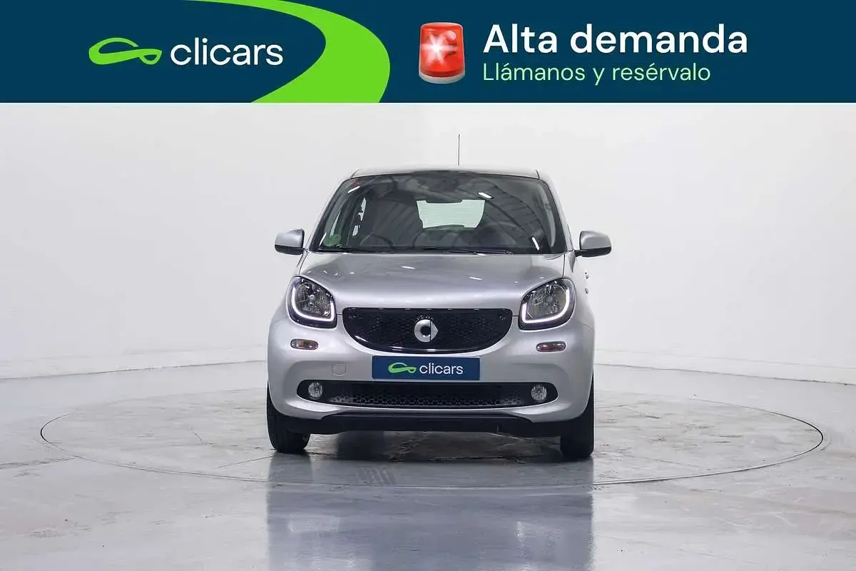 Usado Smart ForFour Prime 71 CV (52 kW) 2017 Gris Utilitario
