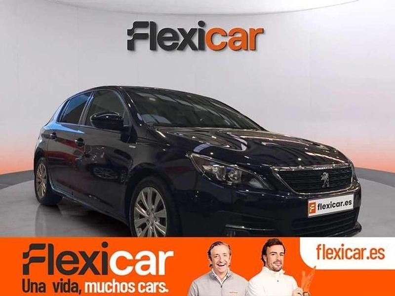 Usado Peugeot 308 SW Allure 131 CV (96 kW) 2020 Azul Familiar
