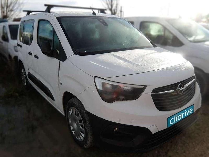 Usado Opel Combo Life Edition 102 CV (75 kW) 2021 Monovolumen