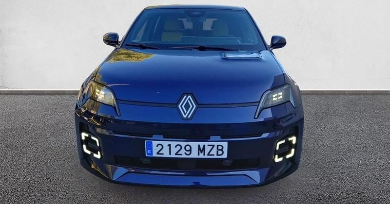 Usado Renault 5 E-Tech Iconic 110 kW (150 CV) 2025