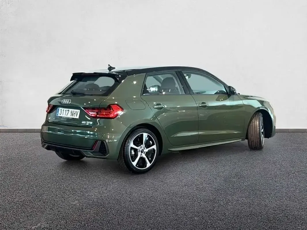 Nuevo Audi A1 Sportback 116 CV (85 kW) 2025 Verde Utilitario