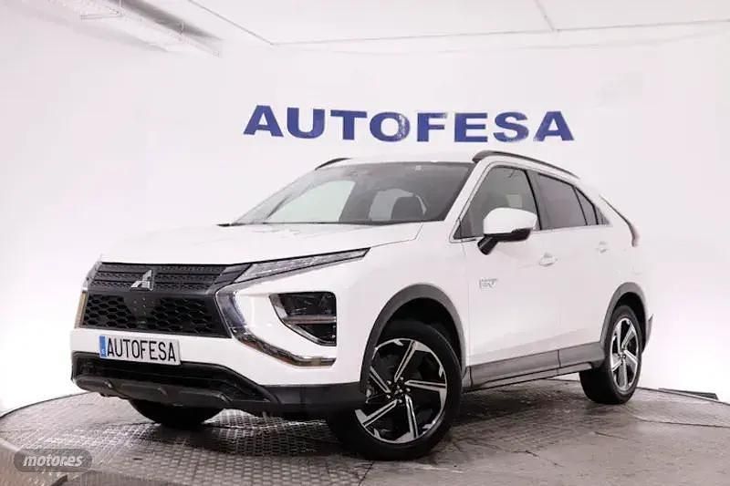 Blanco Usado 2022 Mitsubishi Eclipse Cross Motion SUV | 20.750 € - Imagen 1/4