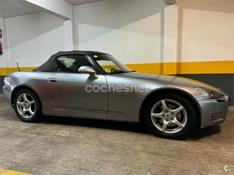 Usado Honda S 2000 S 240 CV (176 kW) 2001 Gris / plata Descapotable