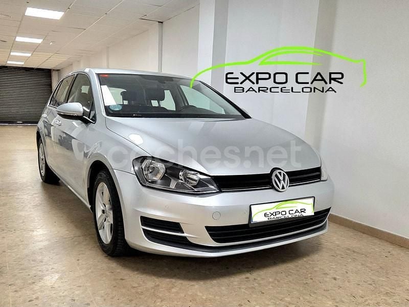 Gris / plata Usado 2016 VW Golf VII Edition Berlina | 12.990 € (Buen precio) - Imagen 1/4