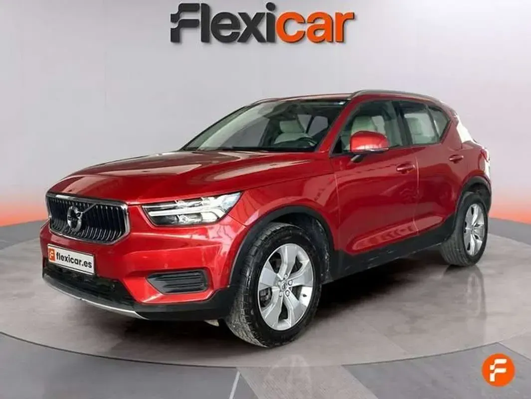 Usado Volvo XC40 Momentum 150 CV (110 kW) 2019 Rojo SUV
