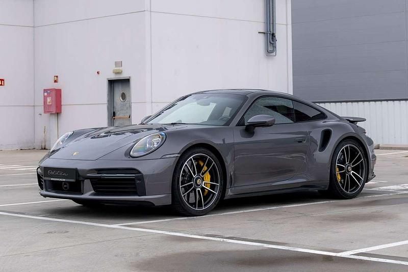 Usado Porsche 992 650 CV (478 kW) 2021 Gris Coupe