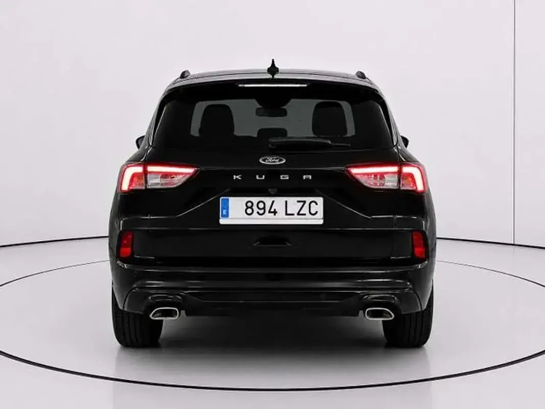 Usado Ford Kuga ST-Line X 150 CV (110 kW) 2022 Negro SUV