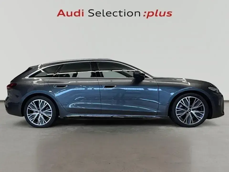 Usado Audi A5 S-Line 204 CV (150 kW) 2024 Gris Familiar