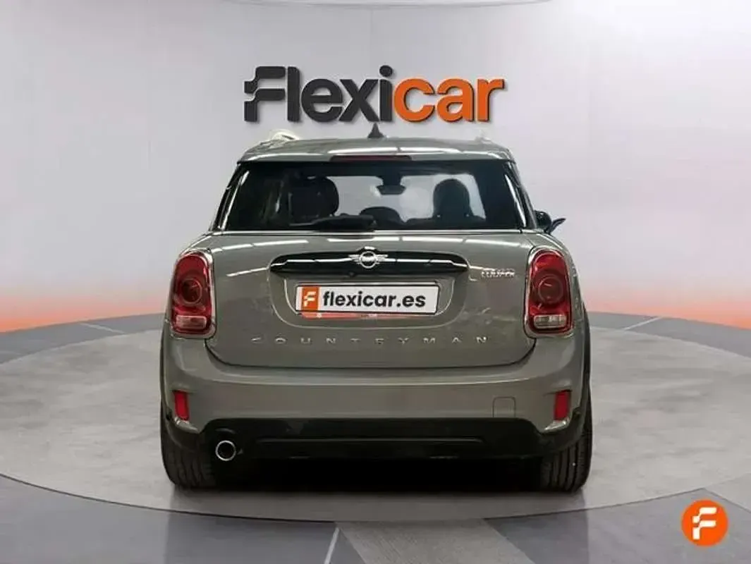 Usado Mini Cooper Countryman 136 CV (100 kW) 2020 Gris SUV