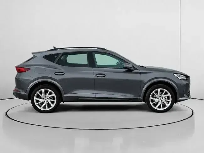 Usado Cupra Formentor 150 CV (110 kW) 2022 Gris SUV